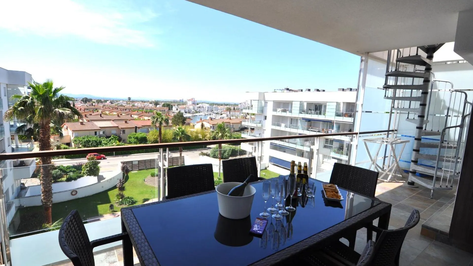 RNET - Portomar Plus Rosas Apartamento