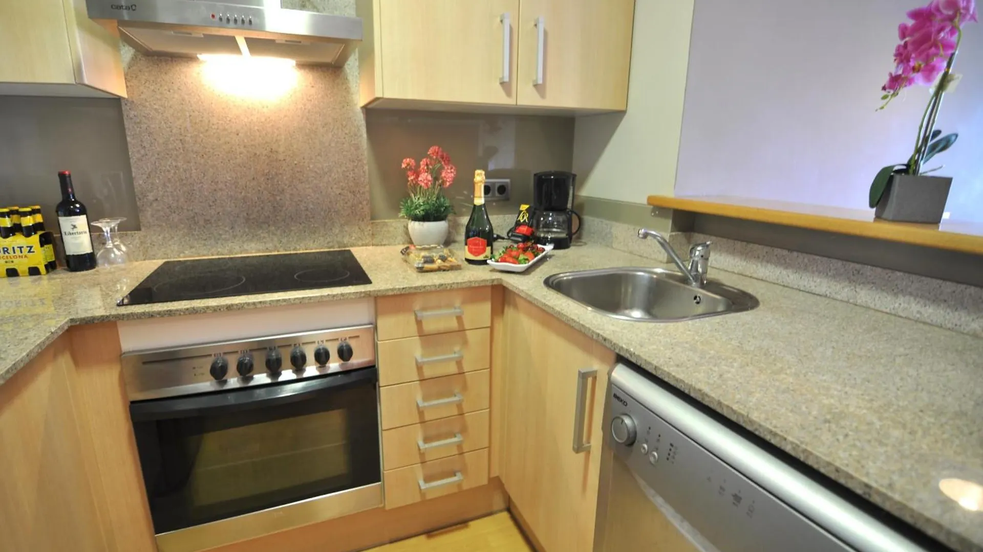 Apartamento RNET - Portomar Plus Rosas