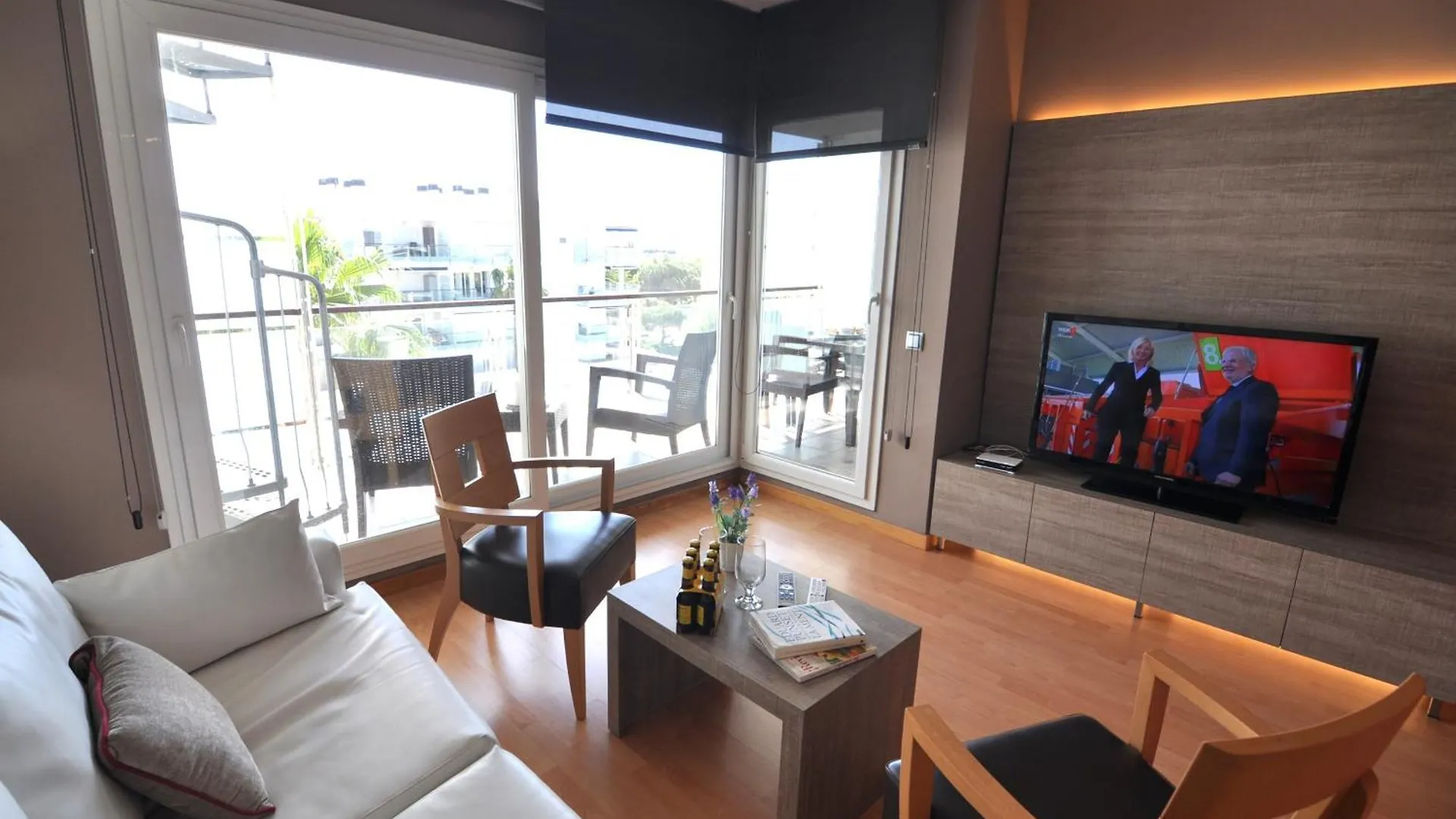 Apartamento RNET - Portomar Plus Rosas