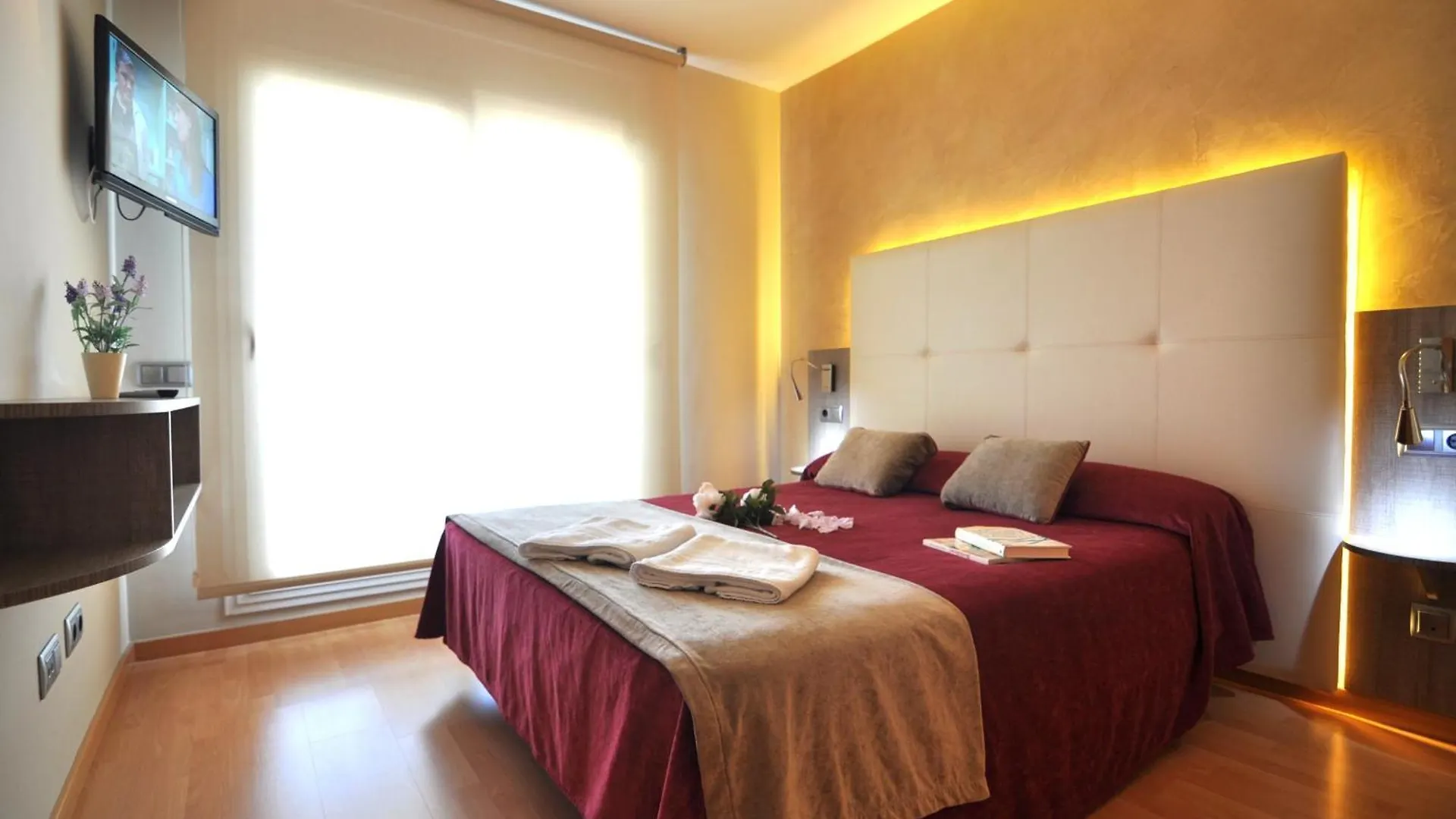 Rnet - Portomar Plus Roses Spain